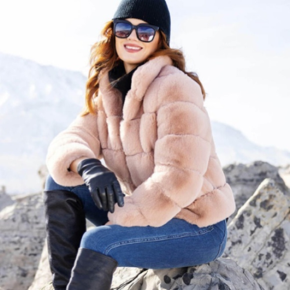 Heartloom Blush Faux Fur Posh Jacket - Picture 3 of 16